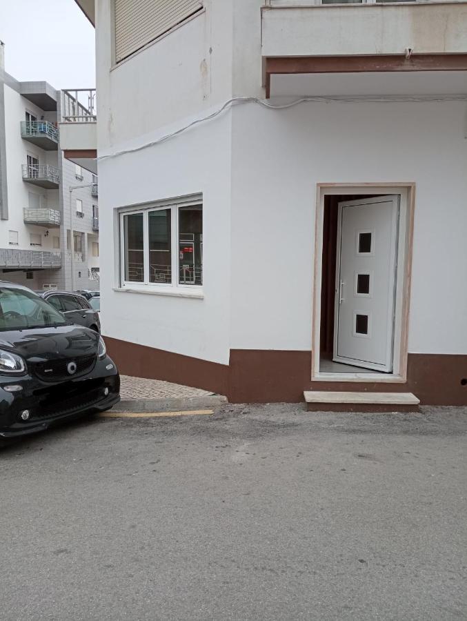 Apartamento T2 Salva-Vidas Nazaré Extérieur photo
